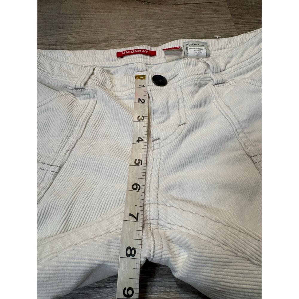 Vintage Y2K Unionbay White Corduroy Low Rise Flare Jeans Stretch 5 Patch Pockets - Picture 6 of 12